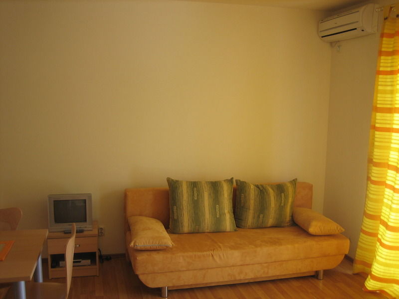 Mladen Hotel Omiš Kültér fotó